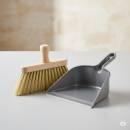 Siirry ryhmään Siivousharjat ja rikkalapiot