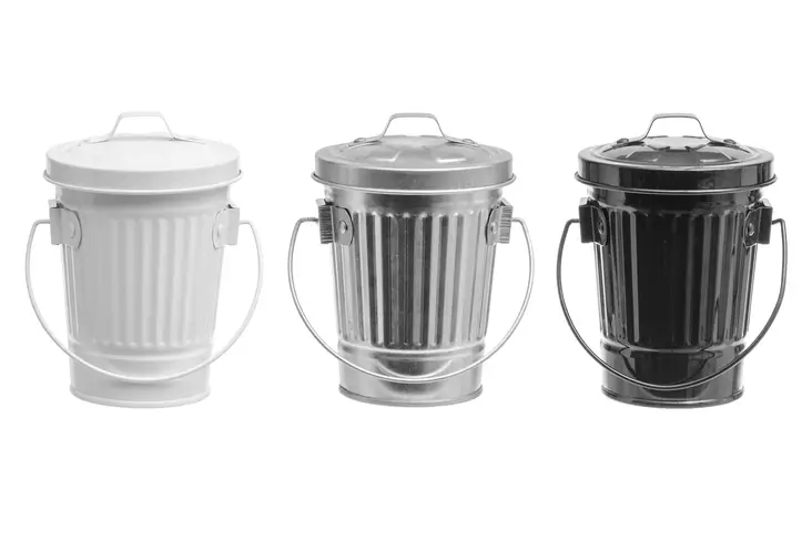 Tuhkakuppi Metallisanko kannella 1 kpl - Jätteiden lajittelu - 6410412428660 - 1