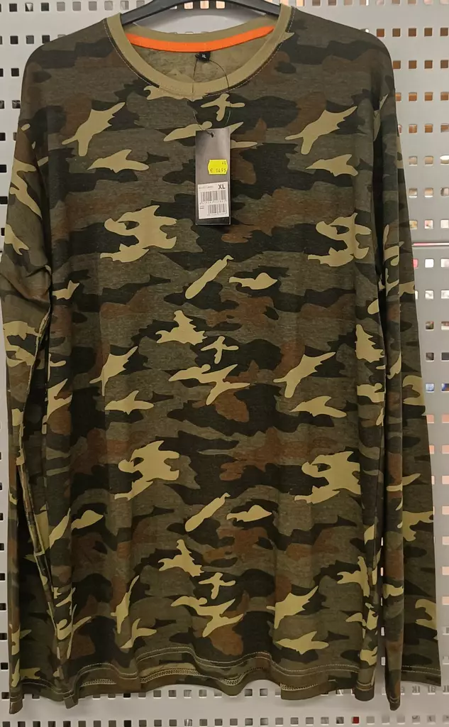Miesten trikoopaita L khaki camo - Miesten pitkähihaiset paidat - 6419285712821 - 2
