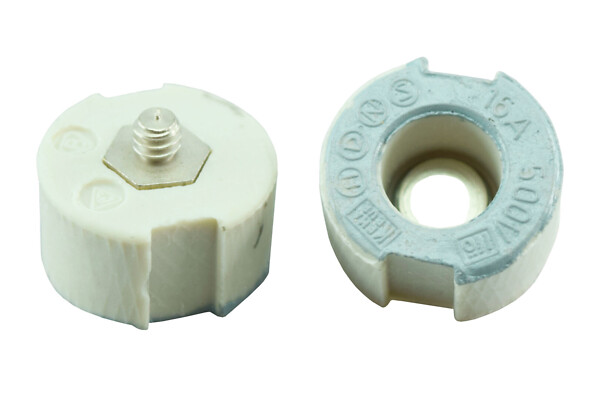 Sulakepohja - Tarvikkeet sähkökeskuksiin - 6438140934161 - 1