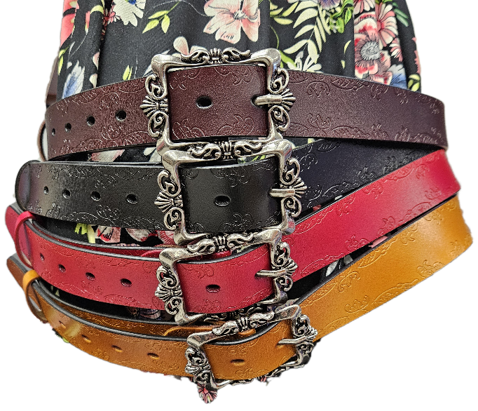 N nahkavyö 115x3,3 cm - Naisten vyöt - 6438159386722 - 1