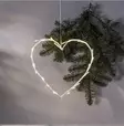 LED -koristesydän, 27 cm 24 LED paristok - Valokoristeet - 6438506002633 - 1
