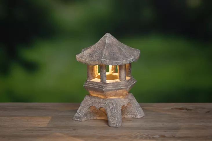 4Living Puutarhakoriste Temppeli solar valolla - Aurinkokennovalaisimet - 6410416534213 - 1