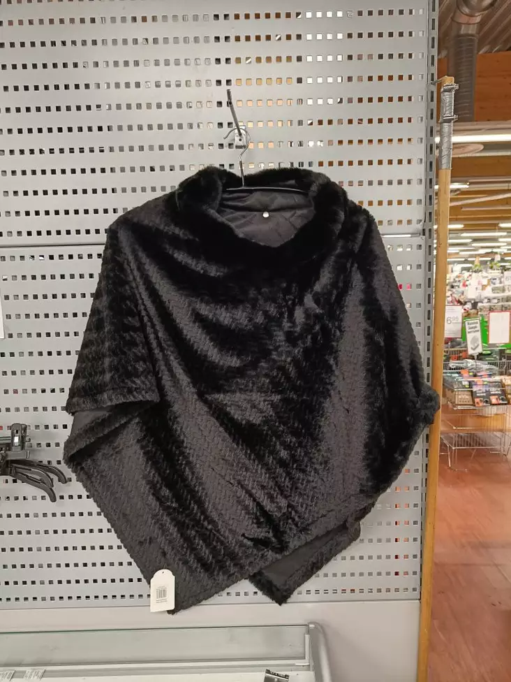 TEKOTURKIS PONCHO musta - Naisten neuleet - 6438159381253 - 1