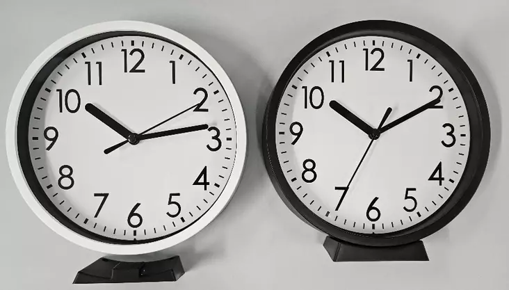 SEINÄ/PÖYTÄKELLO 17,8 cm - Seinä- ja pöytäkellot - 6438159386494 - 1