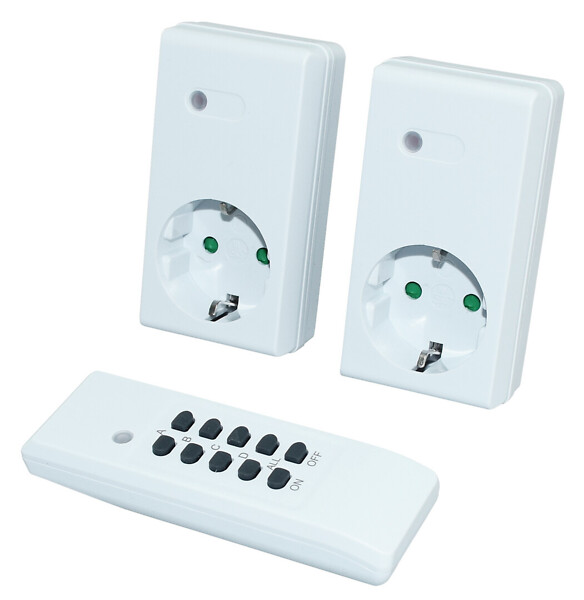 Pistorasia, kauko-ohjattava - Pistorasiat - 6438140935526 - 1