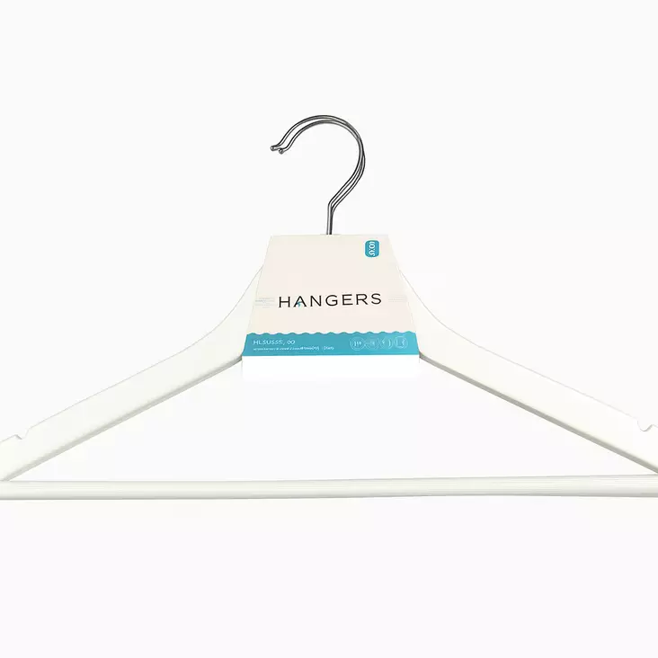 HENKARI 3 kpl/ pkt MUOVIA VÄLIPUULLA - Henkarit - 6438506015107 - 1