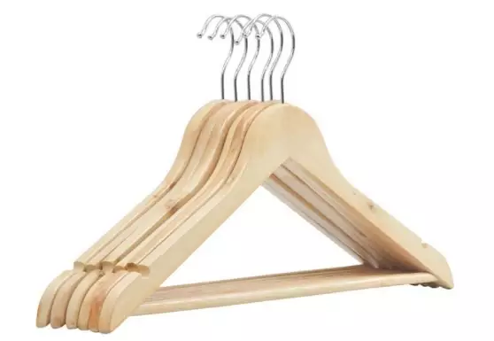 VAATERIPUSTIN PUINEN VÄLIPUULLA 6 kpl/pk - Henkarit - 6438159993357 - 1