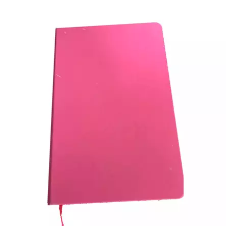 A5 Kalenteri – Viikko alkaa torstaista! (musta tai pinkki kansi) - Kalenterit - 6438506003678 - 2