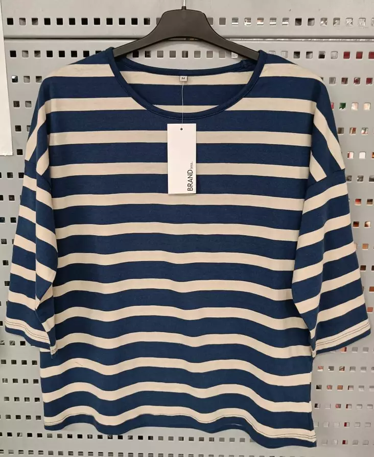 Naisten trikoopaita Box M col 1 - Naisten T-paidat ja pikeet - 6419285706868 - 1