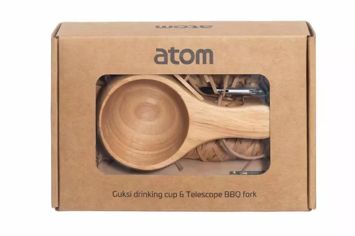 Atom lahjapakkaus kuksa ja makkaratikku - Lahjapakkaukset - 6410416426068 - 1