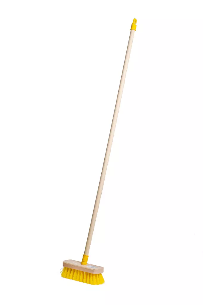 Aino kuurausharja puuvarsi 120 cm - Siivousharjat ja rikkalapiot - 6416096020169 - 1